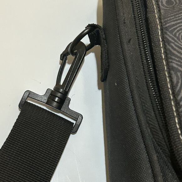 Legend Of Zelda Breath Of The Wild Nintendo Switch Messenger Bag & Hard Case - Picture 11 of 12